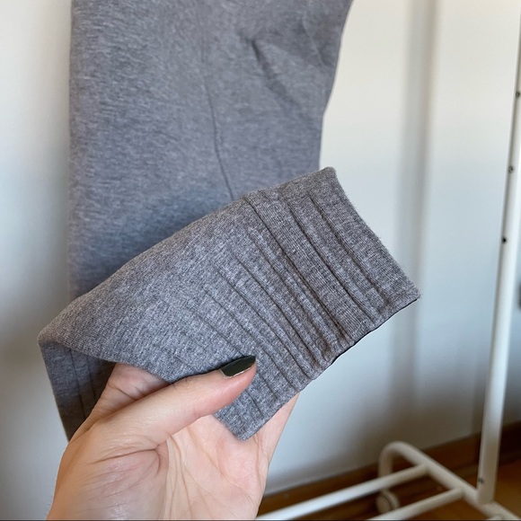 Lululemon Limited Edition Grey Jogger - Picture 4 of 5